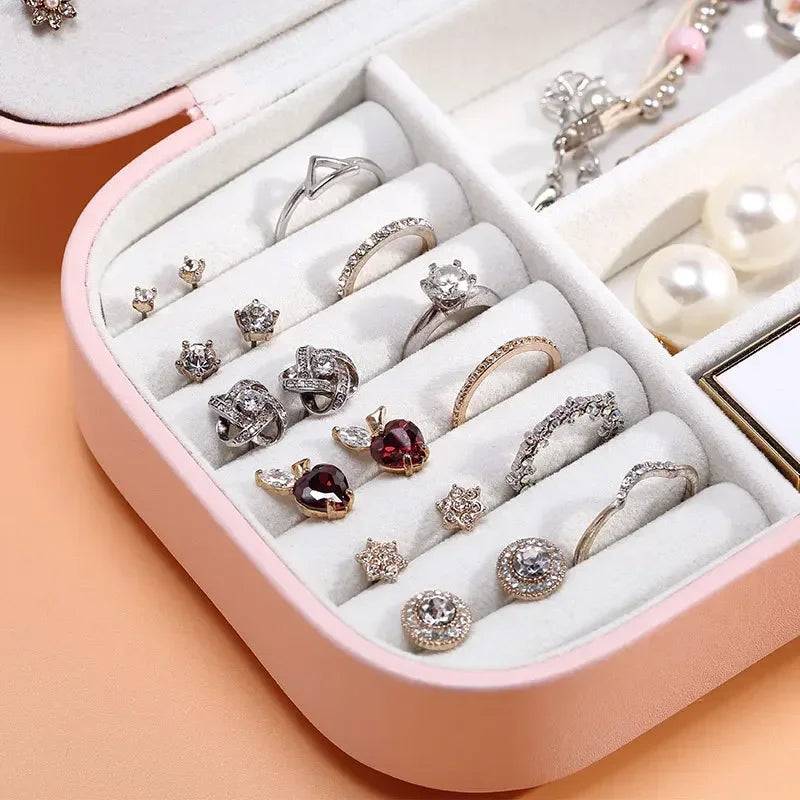Petite Boîte À Bijoux De Voyage En Cuir